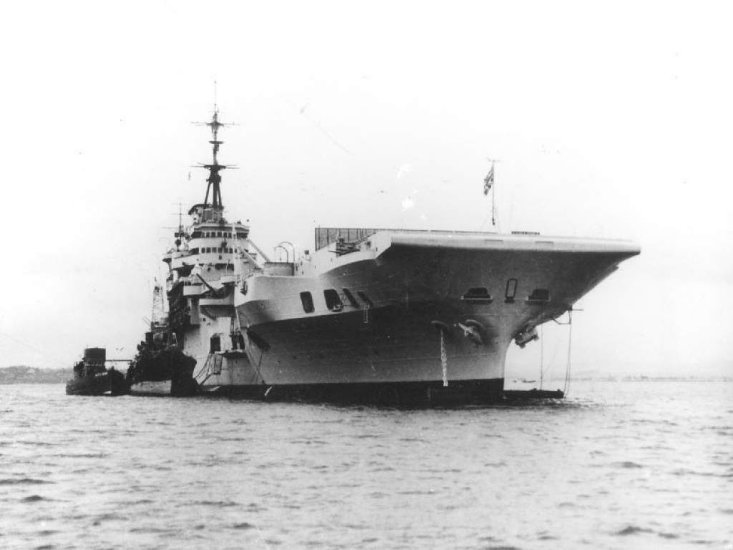 okręty wojenne - HMS-Indefatigable.jpg