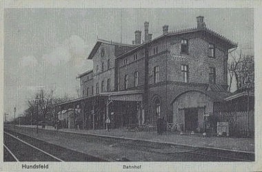 Hundsfeld - Hundsfeld_Bahnhof1918.jpg