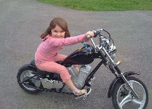 Mini Harley - kid-mini-motorcycle-e1346890662746.jpg