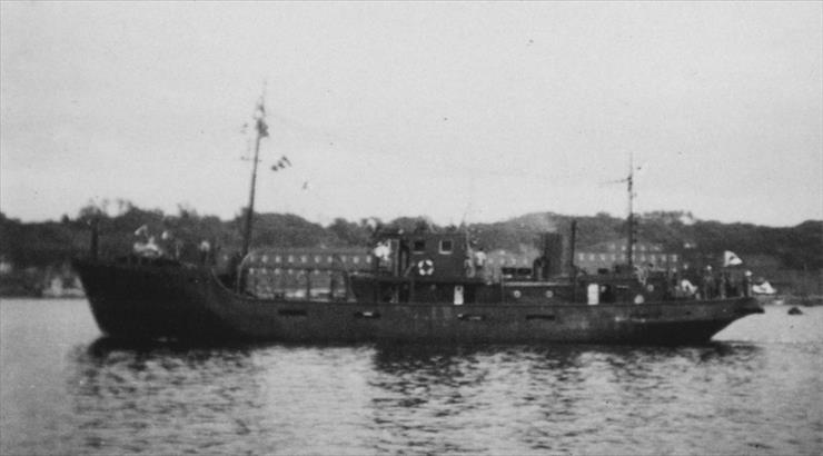 Auxiliary minesweepers - No. 17 1947.jpg