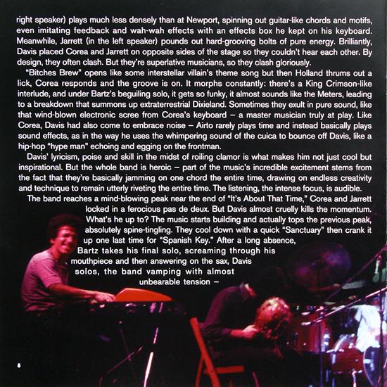Booklet - Miles Davis - Bitches Brew Live booklet_08.jpg