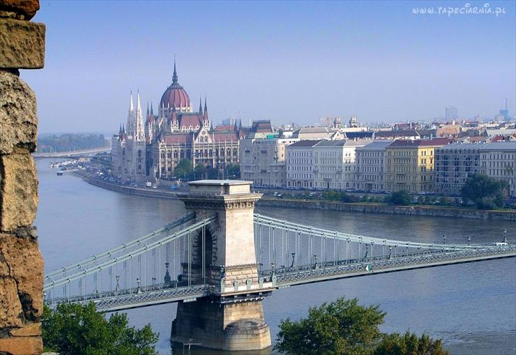 Zwiedzajmy -podziwiaj  caro03my - 142749_parlament_budapeszt_wegry_most_rzeka_dunaj_panorama.jpg